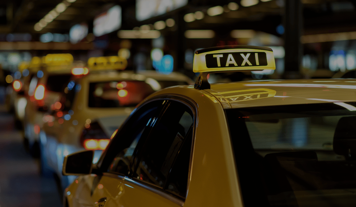 Taxi from Heathrow to London City Centre